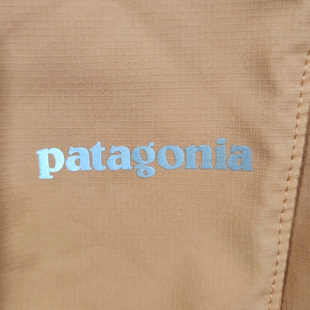 Patagonia Joggers - Picture 3 of 5